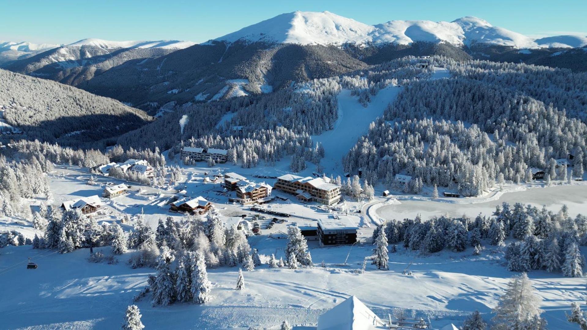 ホテル Alpin Peaks Turracher Hohe エクステリア 写真